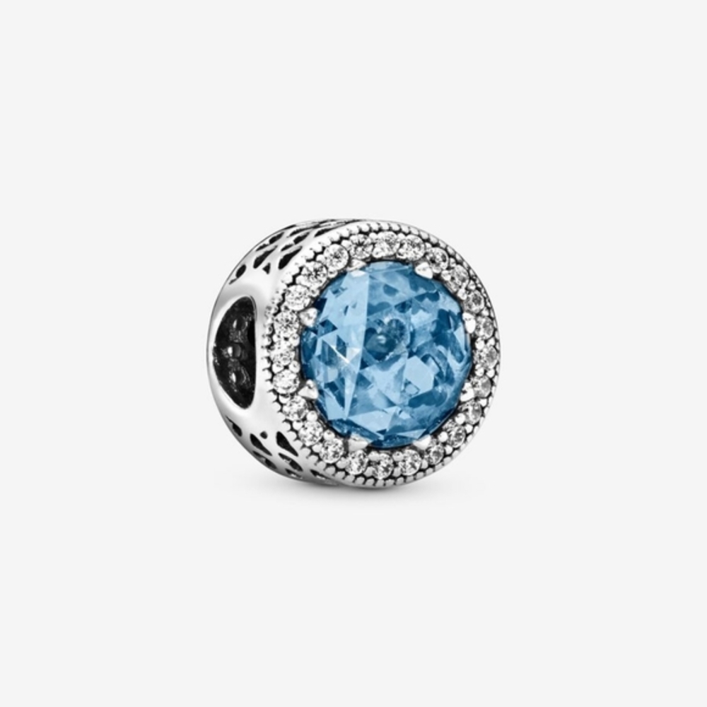 Pandora Sparkling Sky Blue Charm
